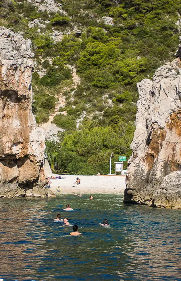 stiniva-0-014a48bd Explore Dalmatia with Day  Private Boat Tours | Split Taxi Boat